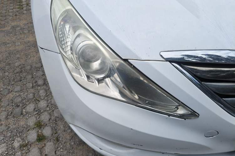 Used Hyundai Sonata 2013 2.0L Automatic Prestige Edition Right Front Headlight