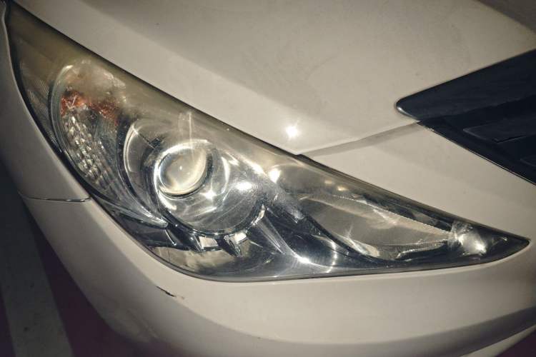 Used Hyundai Sonata 2013 2.4L Automatic Leading Edition China IV Standard Right Front Headlight