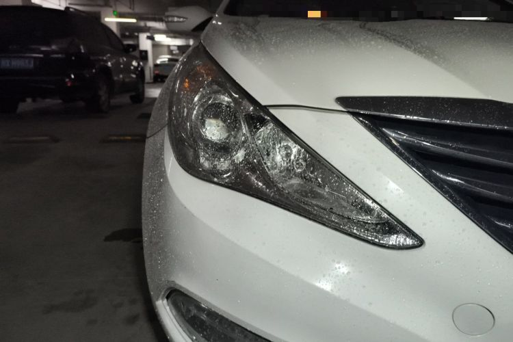 Used Hyundai Sonata 2013 2.0L Automatic Prestige Edition Right Front Headlight