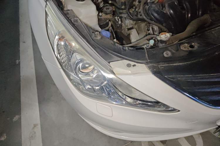 Used Hyundai Sonata 2013 2.4L Automatic Luxury Version China IV Standard Right Front Headlight