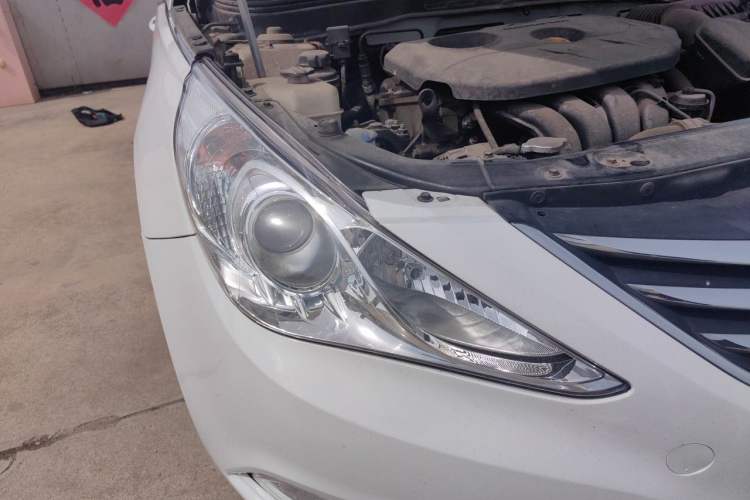 Used Hyundai Sonata 2013 2.0L Automatic Fashion Edition Right Front Headlight