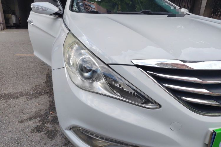 Used Hyundai Sonata 2013 2.4L Automatic Top-Grade Version China IV Standard Right Front Headlight