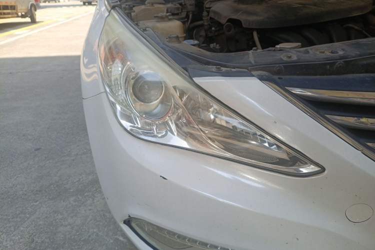 Used Hyundai Sonata 2013 2.0L Automatic Leading Edition Right Front Headlight