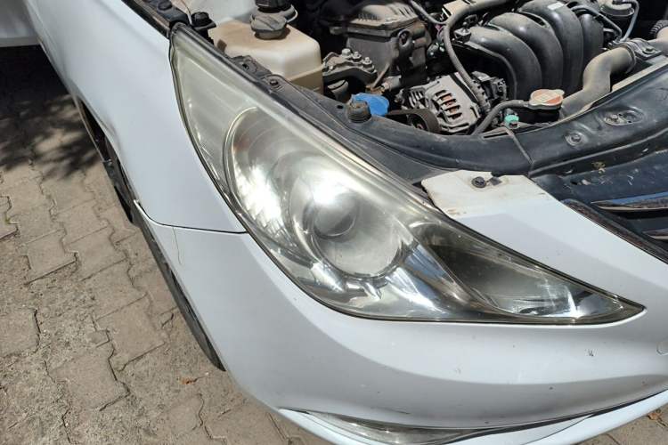 Used Hyundai Sonata 2013 2.0L Automatic Fashion Edition Right Front Headlight