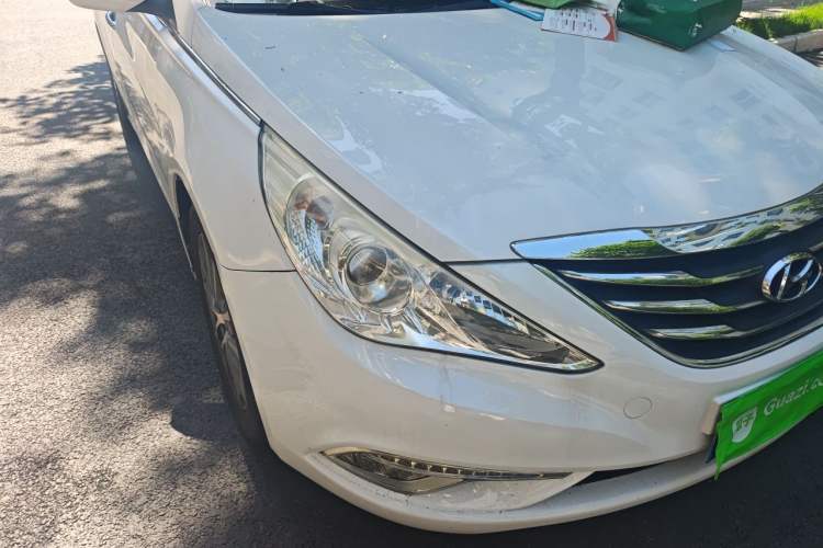 Used Hyundai Sonata 2013 2.0L Automatic Luxury Edition Right Front Headlight