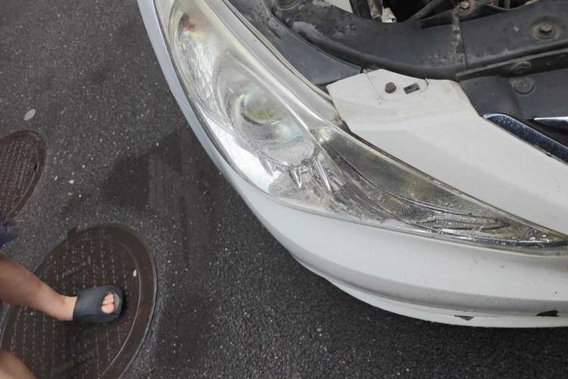 Used Hyundai Sonata 2013 2.0L Automatic Leading Edition Right Front Headlight