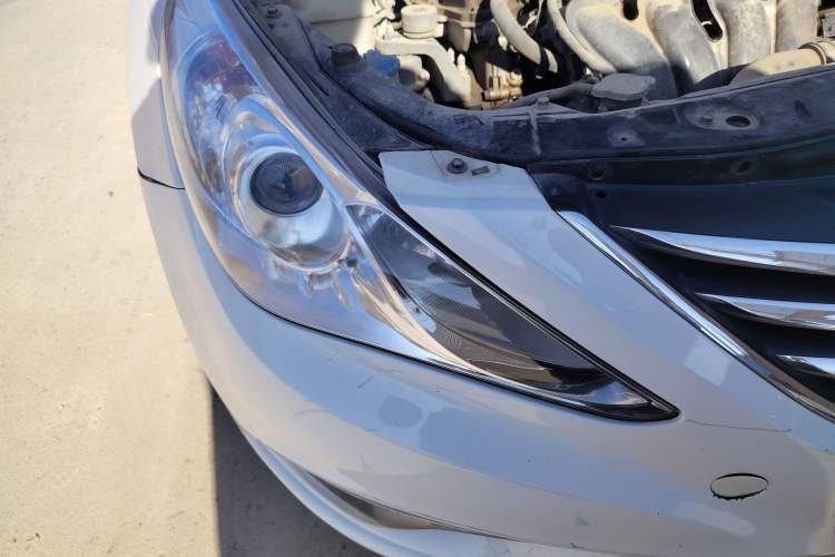 Used Hyundai Sonata 2013 2.4L Automatic Leading Edition China IV Standard Right Front Headlight