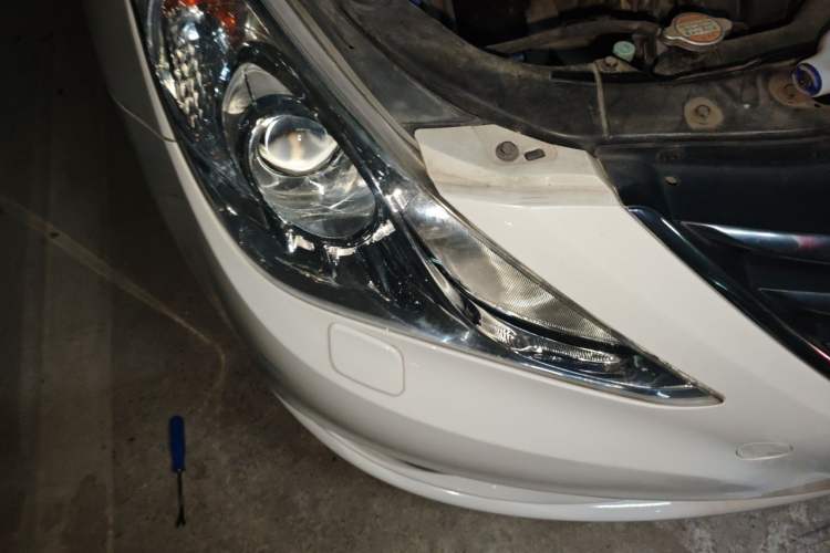 Used Hyundai Sonata 2013 2.4L Automatic Luxury Version China IV Standard Right Front Headlight