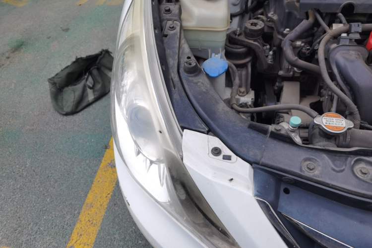 Used Hyundai Sonata 2013 2.4L Automatic Leading Edition China IV Standard Right Front Headlight
