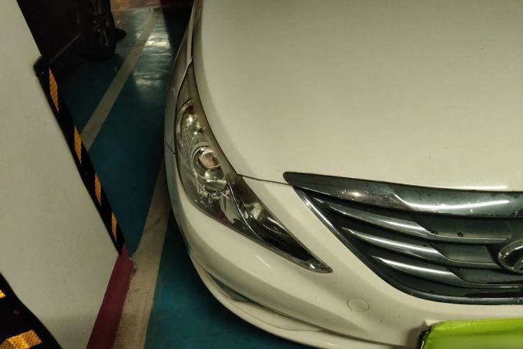 Used Hyundai Sonata 2013 2.0L Automatic Luxury Edition Right Front Headlight
