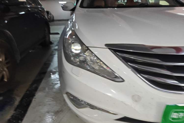 Used Hyundai Sonata 2013 2.4L Automatic Luxury Version China IV Standard Right Front Headlight