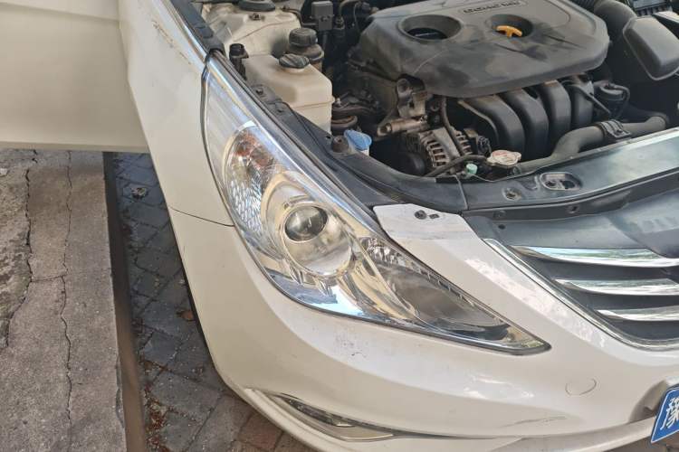 Used Hyundai Sonata 2013 2.0L Automatic Prestige Edition Right Front Headlight