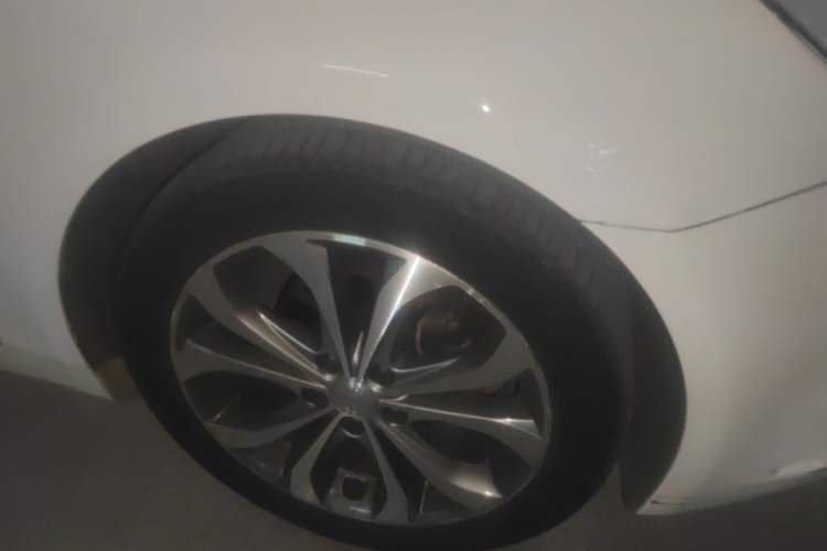 Used Hyundai Sonata 2013 2.4L Automatic Top-Grade Version China IV Standard Right Front Wheel Hub