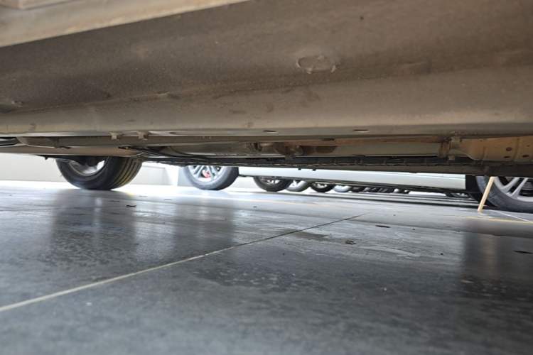 Used Hyundai Sonata 2013 2.0L Automatic Fashion Edition Right Side Sill