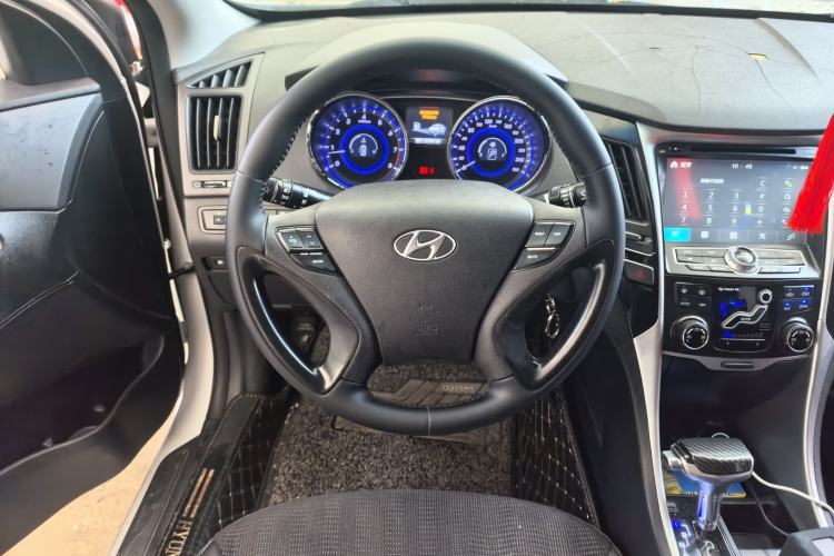 Used Hyundai Sonata 2013 2.0L Automatic Leading Edition Steering Wheel
