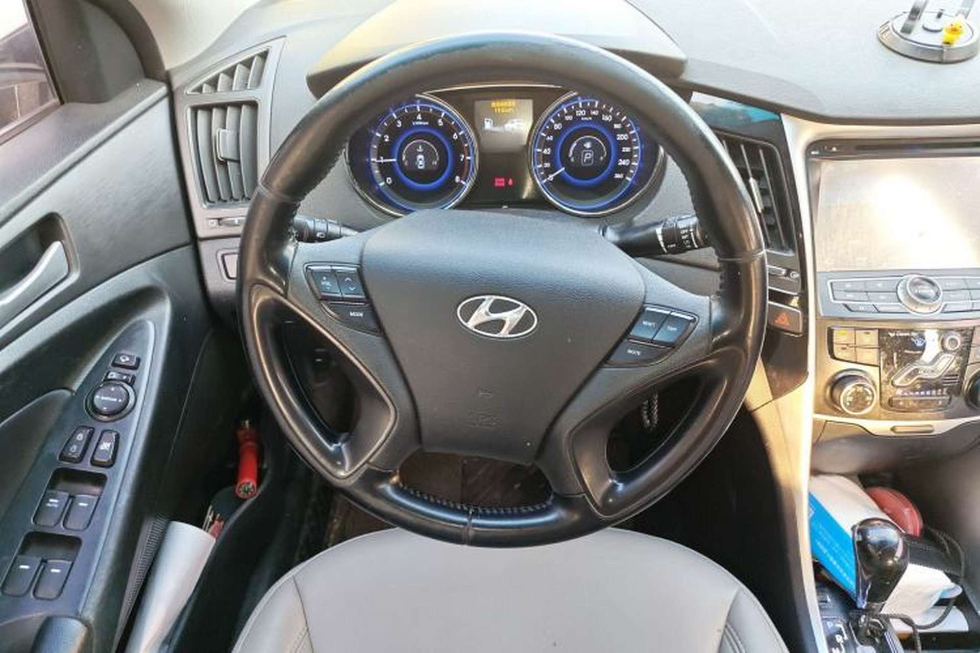 Used Hyundai Sonata 2013 2.0L Automatic Leading Edition Steering Wheel