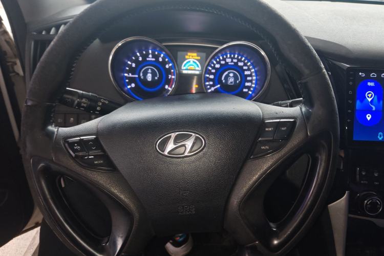 Used Hyundai Sonata 2013 2.0L Automatic Leading Edition Steering Wheel