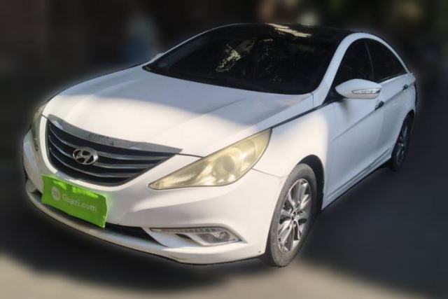 Used Hyundai Sonata 2013 2.4L Automatic Leading Edition China IV Standard