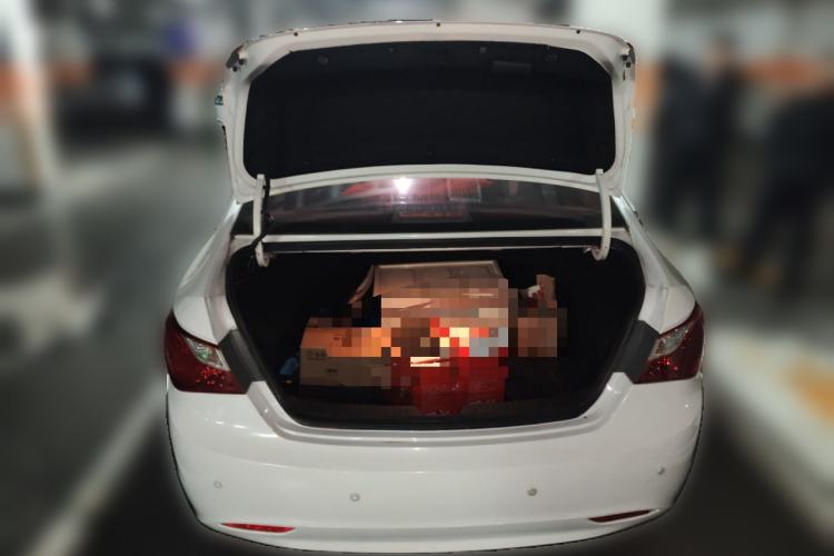 Used Hyundai Sonata 2013 2.0L Automatic Leading Edition Trunk