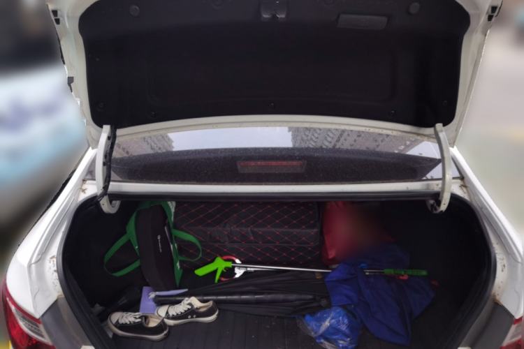 Used Hyundai Sonata 2013 2.4L Automatic Leading Edition China IV Standard Trunk