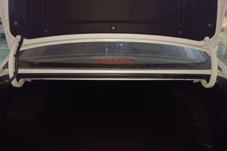 Used Hyundai Sonata 2013 2.4L Automatic Leading Edition China IV Standard Trunk