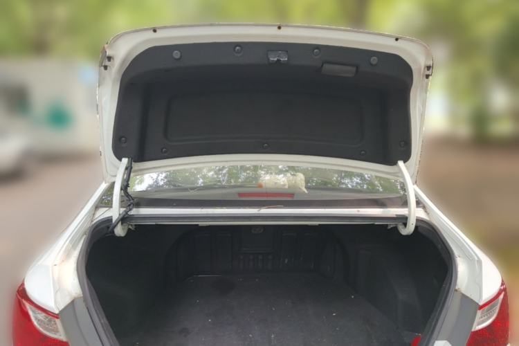 Used Hyundai Sonata 2013 2.0L Automatic Fashion Edition Trunk