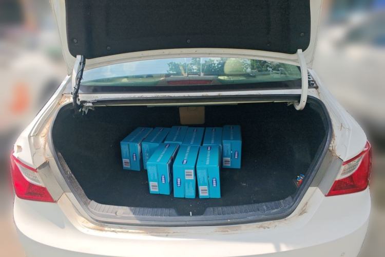 Used Hyundai Sonata 2013 2.4L Automatic Leading Edition China IV Standard Trunk