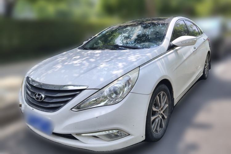Ojetý Hyundai Sonata 2013 2.4L Automatic Leading Edition China IV Standard Guazi used car, China used car export, Used car for sale, Used  cars, Cheapest cars for sale