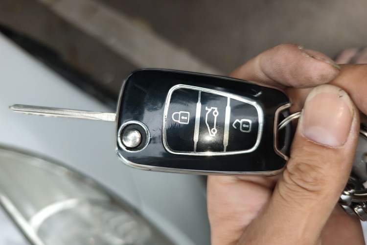 Used Hyundai Sonata 2013 2.0L Automatic Leading Edition Vehicle Key