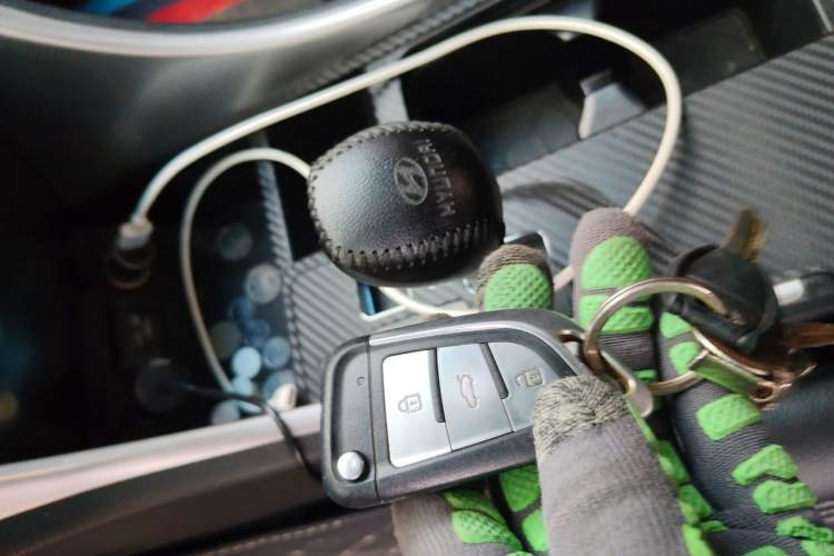 Used Hyundai Sonata 2013 2.0L Automatic Leading Edition Vehicle Key