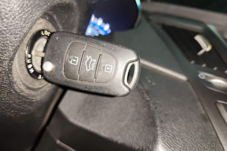 Used Hyundai Sonata 2013 2.0L Automatic Leading Edition Vehicle Key