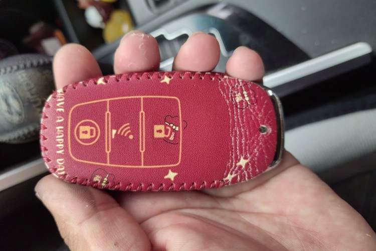 Used Hyundai Sonata 2013 2.0L Automatic Fashion Edition Vehicle Key