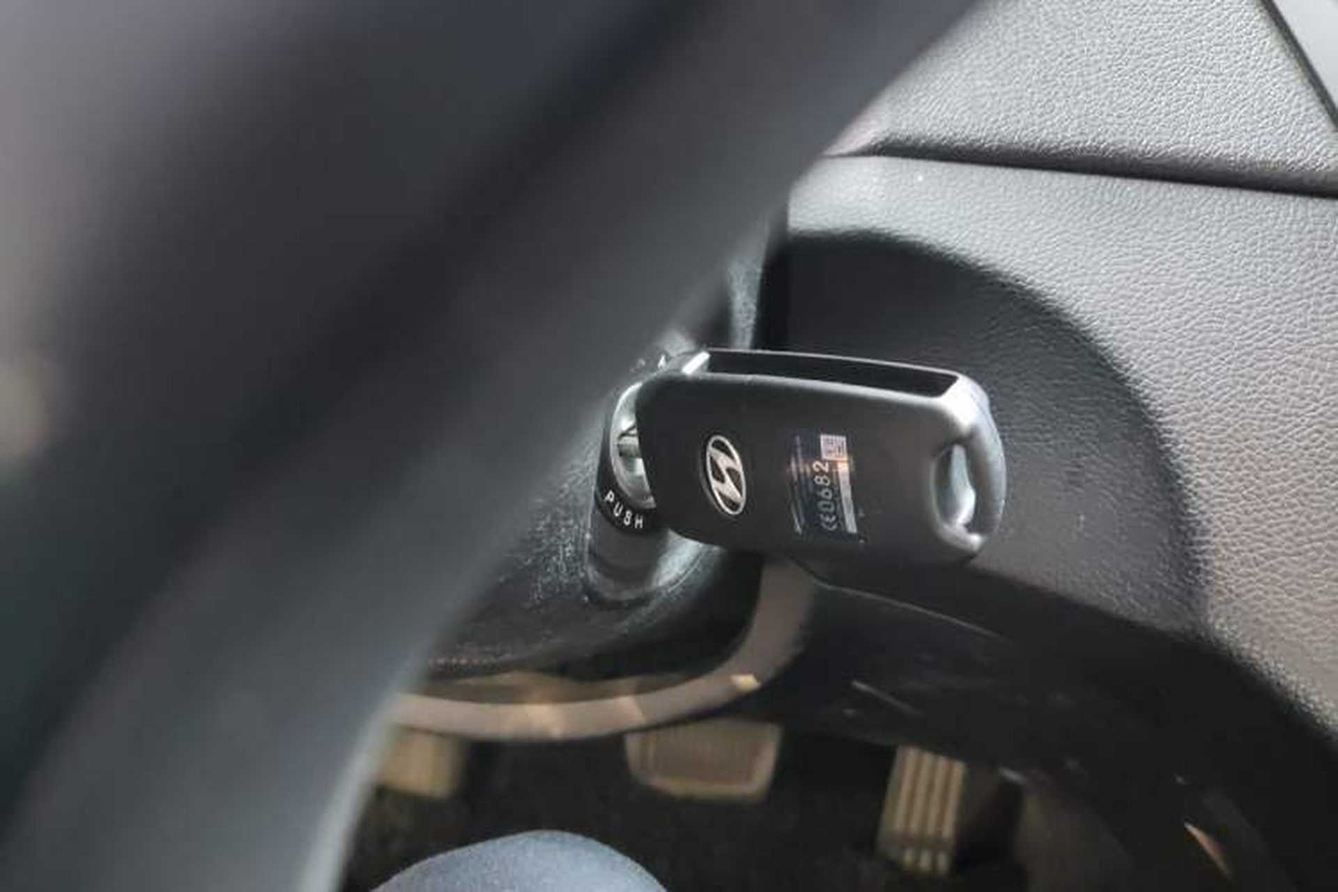 Used Hyundai Sonata 2013 2.0L Automatic Fashion Edition Vehicle Key