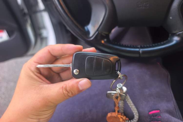 Used Hyundai Sonata 2013 2.0L Automatic Leading Edition Vehicle Key