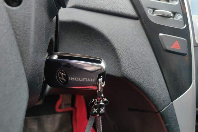 Used Hyundai Sonata 2013 2.0L Automatic Fashion Edition Vehicle Key