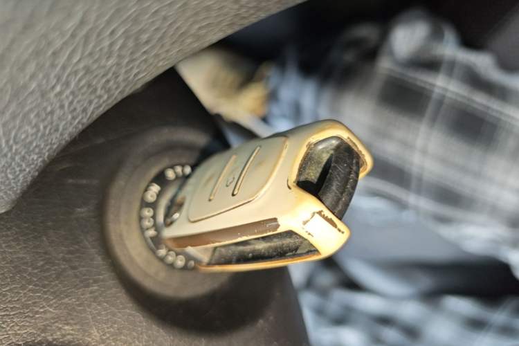 Used Hyundai Sonata 2013 2.0L Automatic Leading Edition Vehicle Key
