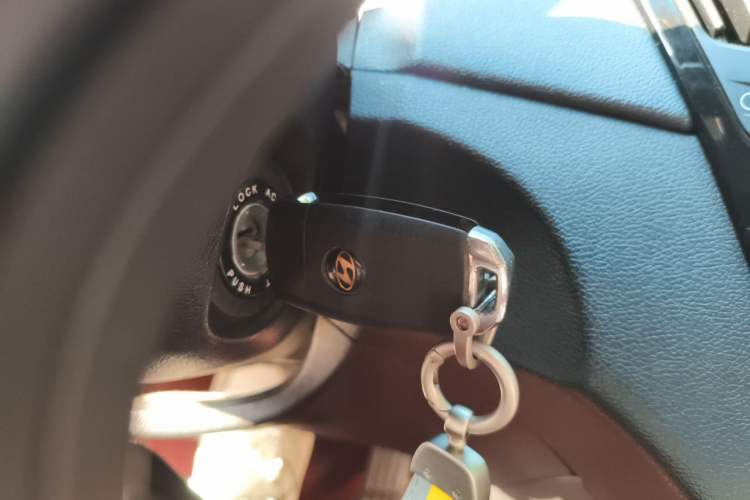 Used Hyundai Sonata 2013 2.0L Automatic Leading Edition Vehicle Key