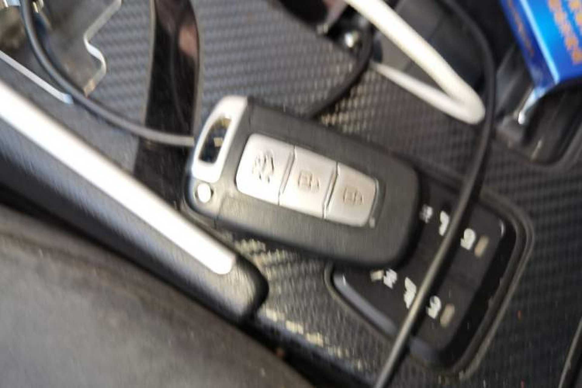 Used Hyundai Sonata 2013 2.0L Automatic Prestige Edition Vehicle Key