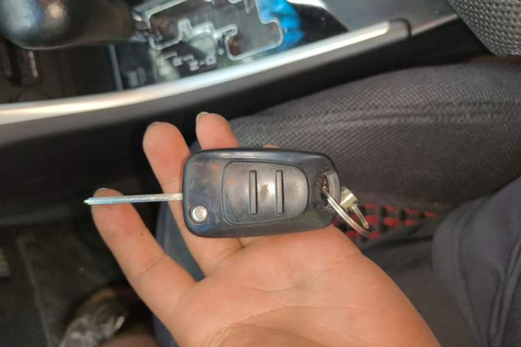 Used Hyundai Sonata 2013 2.0L Automatic Fashion Edition Vehicle Key