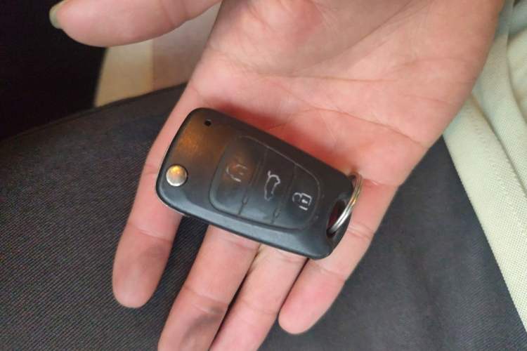 Used Hyundai Sonata 2013 2.0L Automatic Leading Edition Vehicle Key