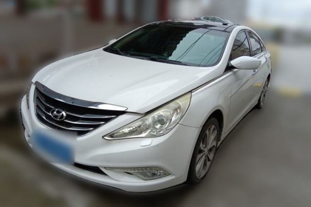 Used Hyundai Sonata 2013 2.4L Automatic Luxury Version China IV Standard