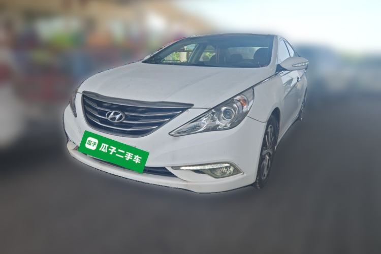 Used Hyundai Sonata 2013 2.4L Automatic Leading Edition China IV Standard Guazi used car, China used car export, Used car for sale, Used  cars, Cheapest cars for sale