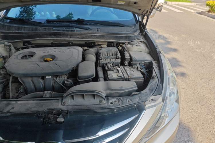 Used Hyundai Sonata 2013 2.0L Automatic Luxury Edition Engine Bay Left