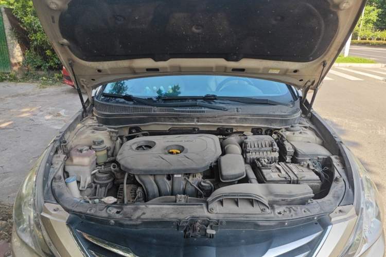 Used Hyundai Sonata 2013 2.0L Automatic Luxury Edition Engine Bay