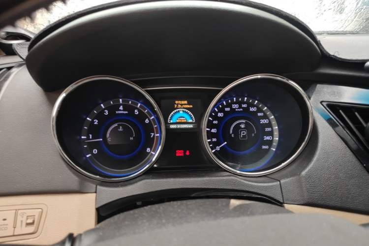 Used Hyundai Sonata 2013 2.0L Automatic Luxury Edition Instrument Cluster