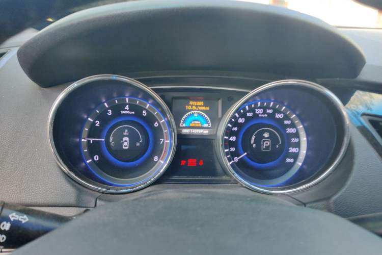 Used Hyundai Sonata 2013 2.4L Automatic Leading Edition China V Standard Instrument Cluster