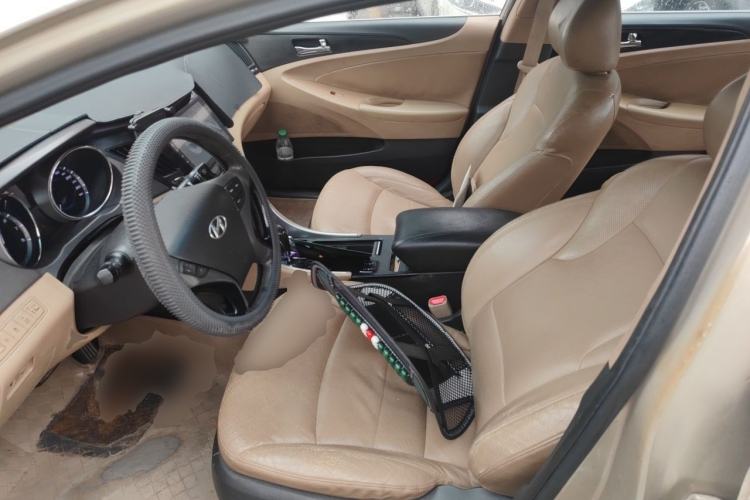 Used Hyundai Sonata 2013 2.0L Automatic Luxury Edition Left Front Seat