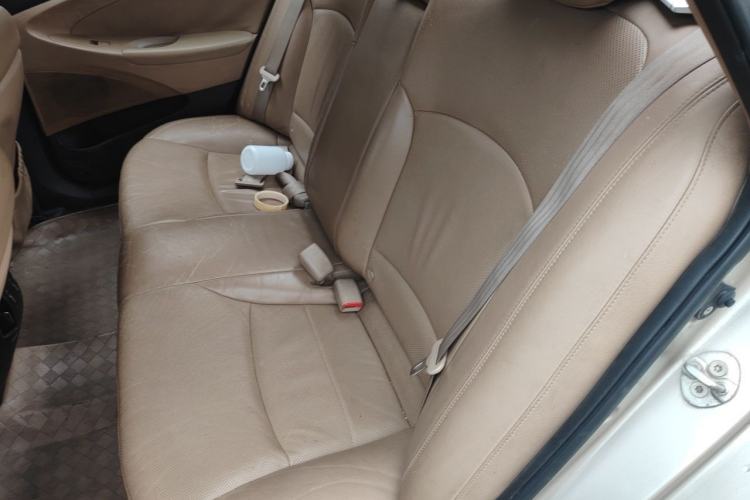 Used Hyundai Sonata 2013 2.0L Automatic Luxury Edition Left Rear Seat