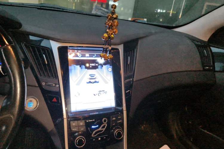 Used Hyundai Sonata 2014 2.4L Automatic Leading Edition China V Standard Audio And AC Panel