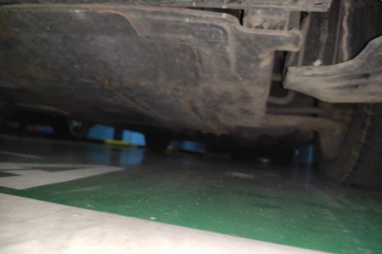 Used Hyundai Sonata 2014 2.4L Automatic Leading Edition China IV Standard Chassis Front Left